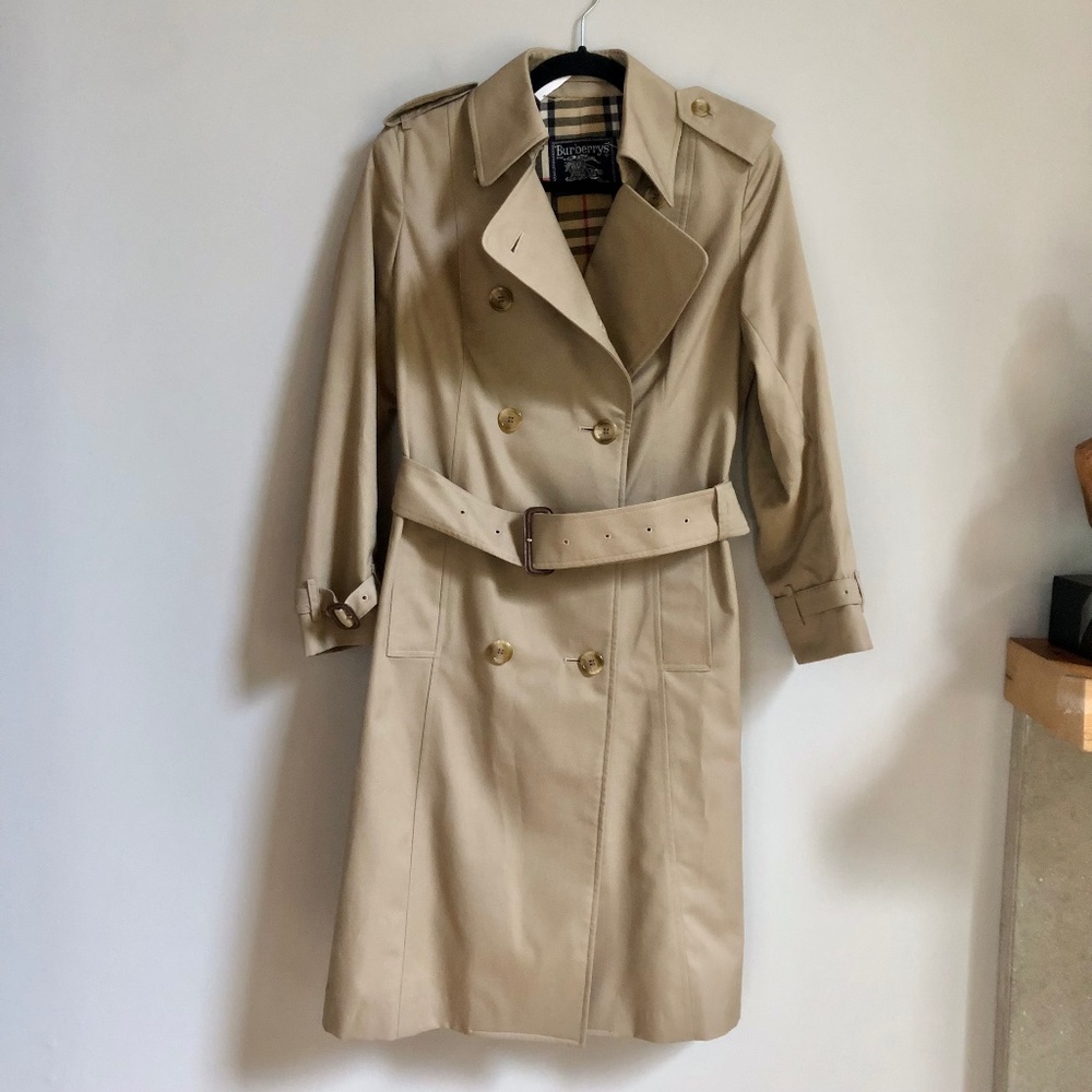 Vintage Burberry Classic Chelsea Heritage Trench Coat